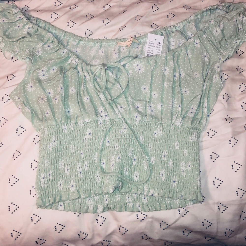 Off the shoulder smocked crop top key hole